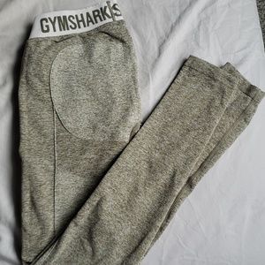 Gymshark flex legging in khaki
